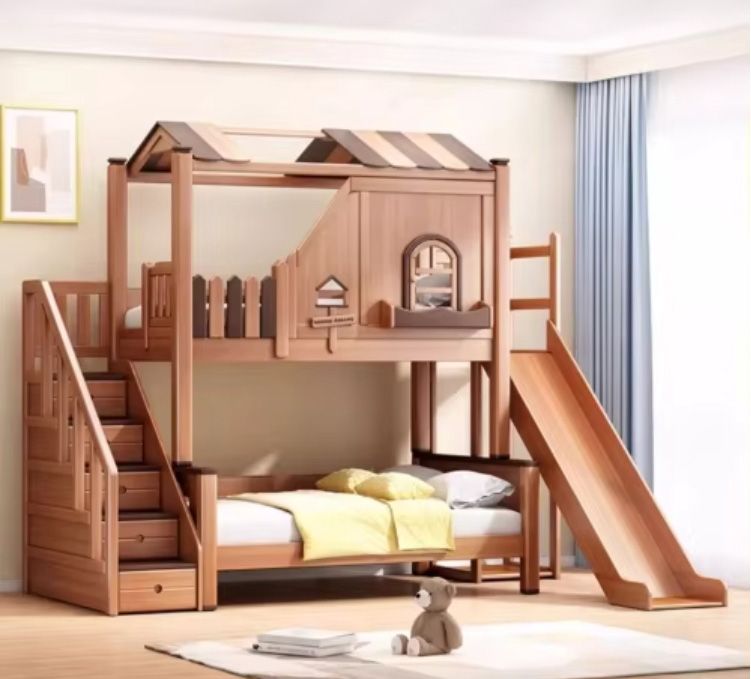 Solid Wood Children's Bunk Beds Top-Bottom Tree House Bed with Table for Home Bedroom or Park