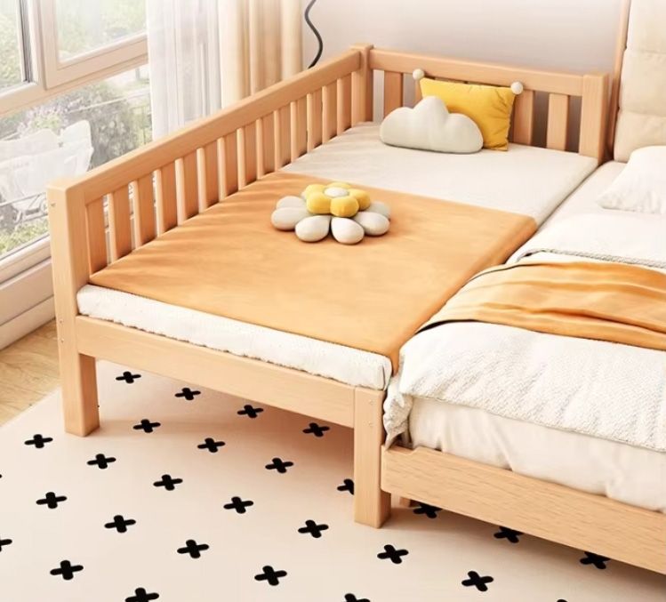 Children's Splicing Single Bed Pure Solid Wood Baby Bed for Boys and Girls Featuring a Princess-Themed Design