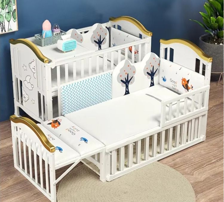 Natural Wood Comfortable Crib Multifunction Convenient Bedside Baby Crib Bed Baby Bassinet Bunk Beds for Newborn